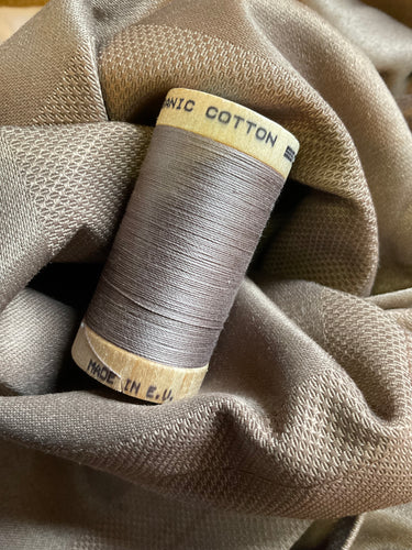Organic Cotton Thread - Brown 4862 - 30/2 weight - 275meters.