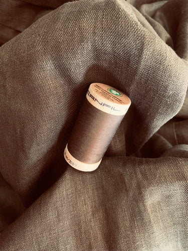 Organic Cotton Thread - Brown 4864 - 30/2 weight - 275meters.